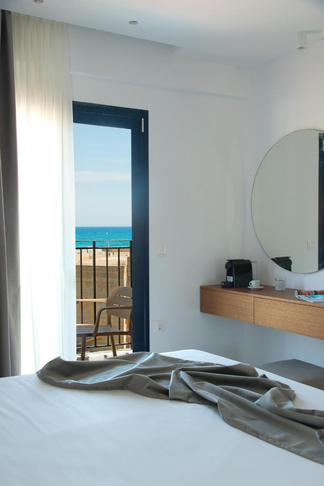 Nami Hotel & Suites Σταλίδα Δωμάτιο φωτογραφία
